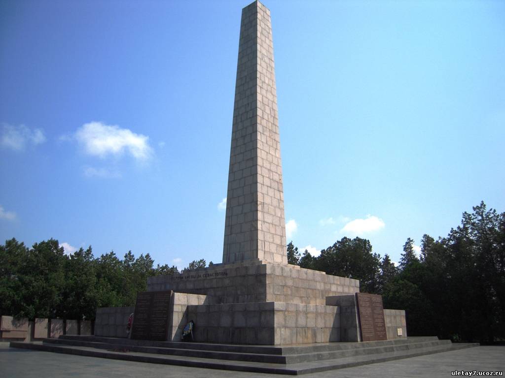 Памятник на сапун горе